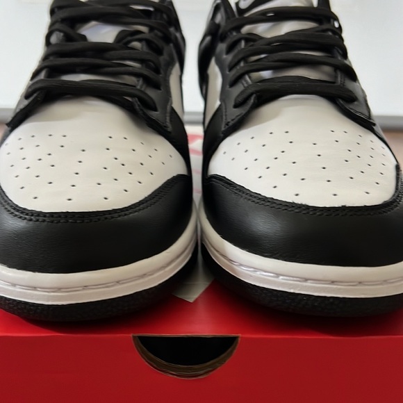 MENS NIKE DUNK LOW SNEAKER - Picture 6 of 8